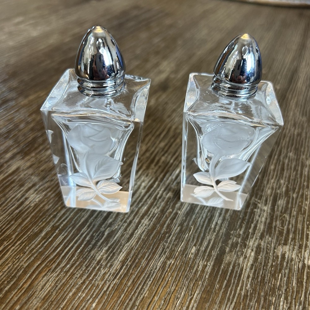 VTG Hand Cut Crystal Rose Salt Pepper Shakers Square Glass Silver Tone Germany - Picture 4 of 5